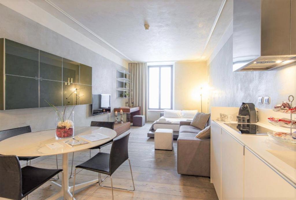 Milan Duomo Suites מראה חיצוני תמונה