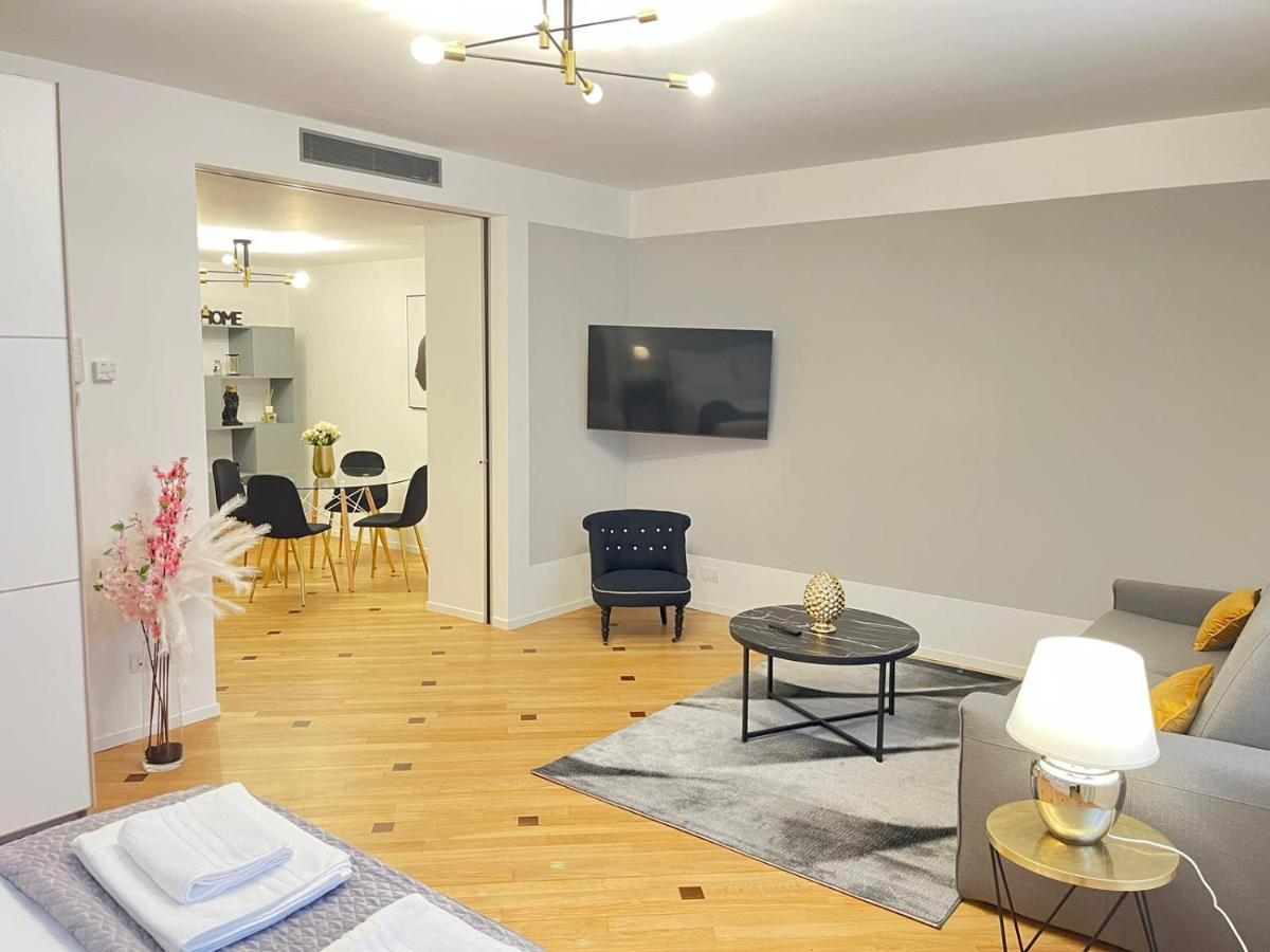 Milan Duomo Suites מראה חיצוני תמונה
